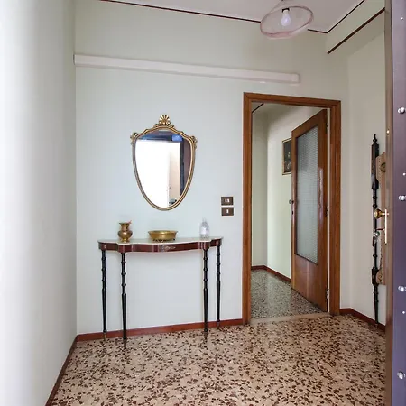 Residenza Parco Ducale * بارما